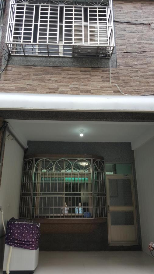 枋寮小象民宿 Fangliao Exterior photo